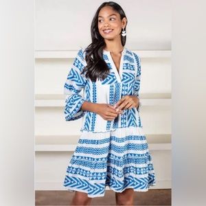 Like new Sz L THML South Caicos embroidered dress